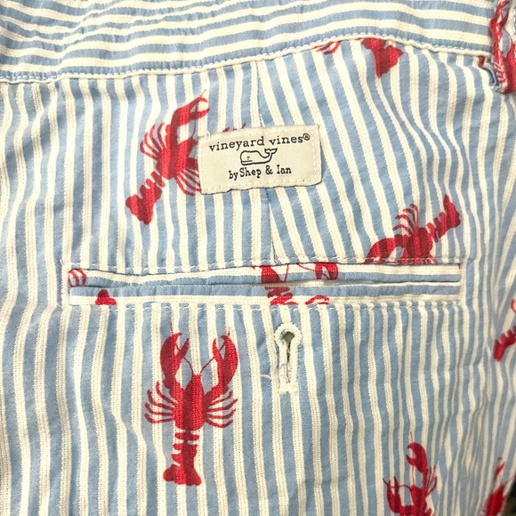 Vineyard Vines Men’s Blue White Stripe Shorts w Printed Lobsters 36”W - Picture 4 of 9